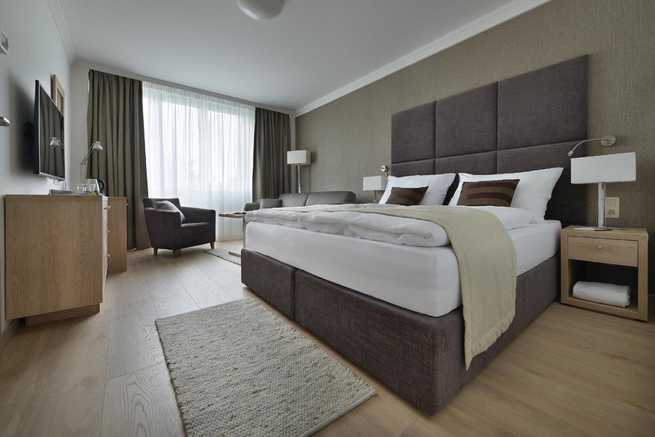 Apollo Hotel Bratislava Exterior photo