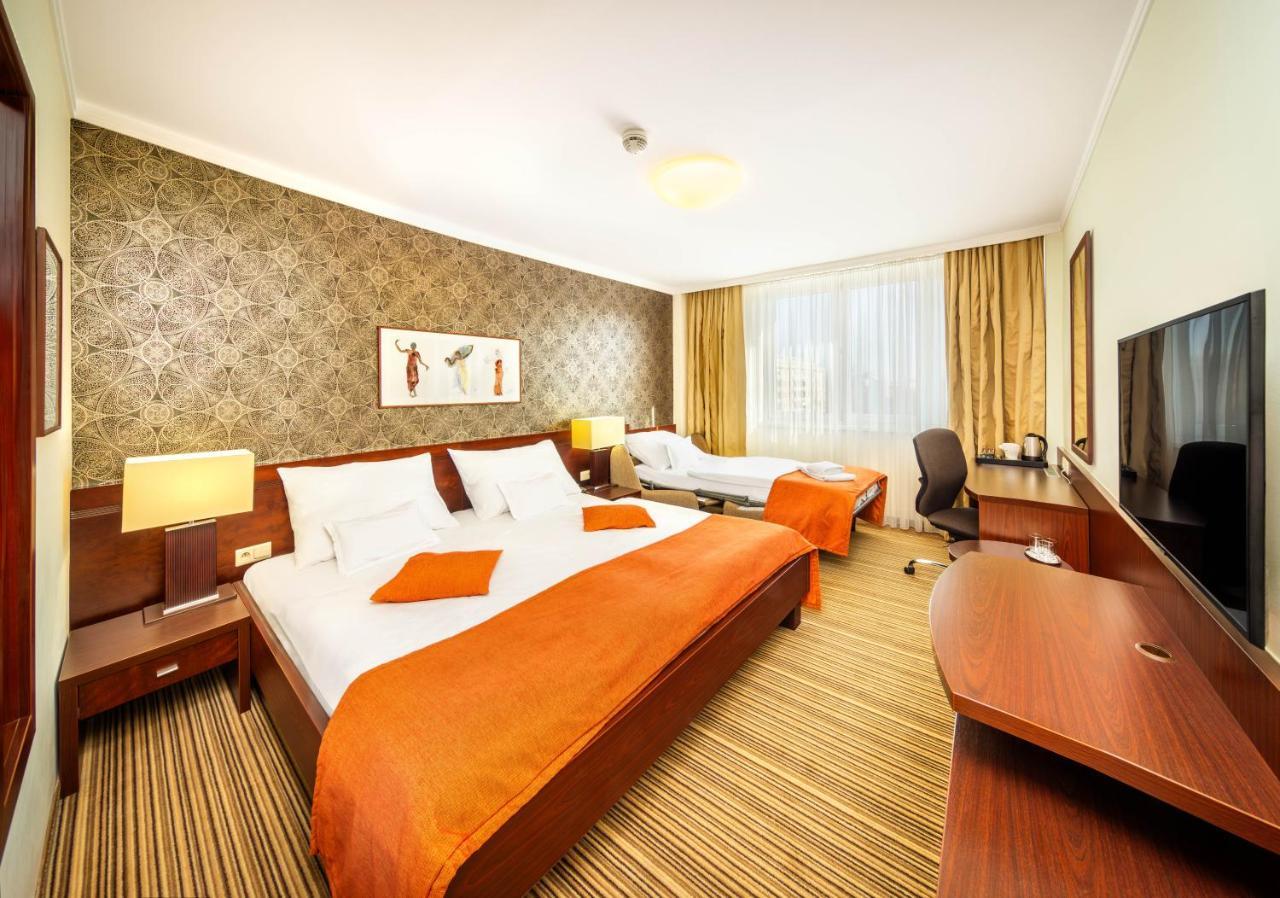 Apollo Hotel Bratislava Exterior photo