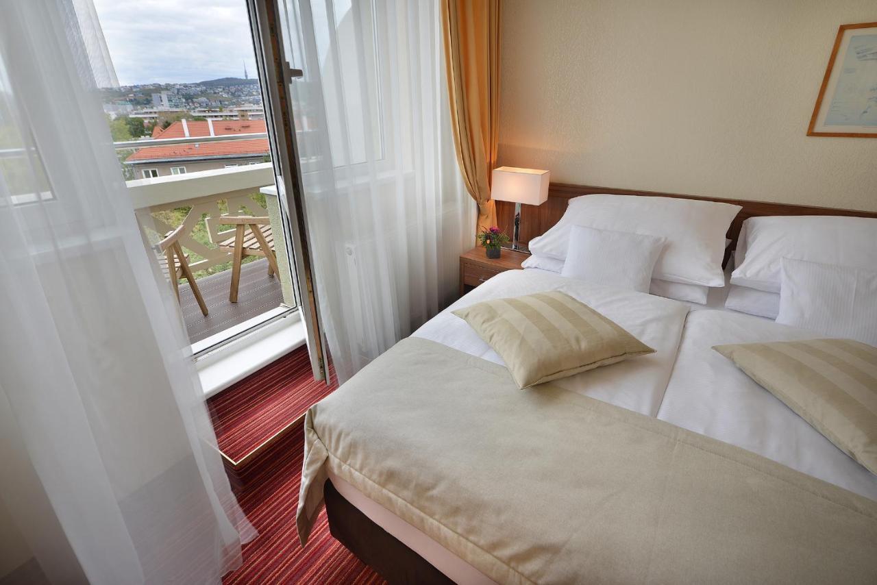 Apollo Hotel Bratislava Exterior photo